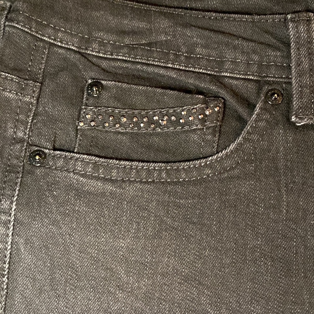 Women’s Style &Co. Denim Straight Leg Tummy Control Jeans - Picture 4 of 10